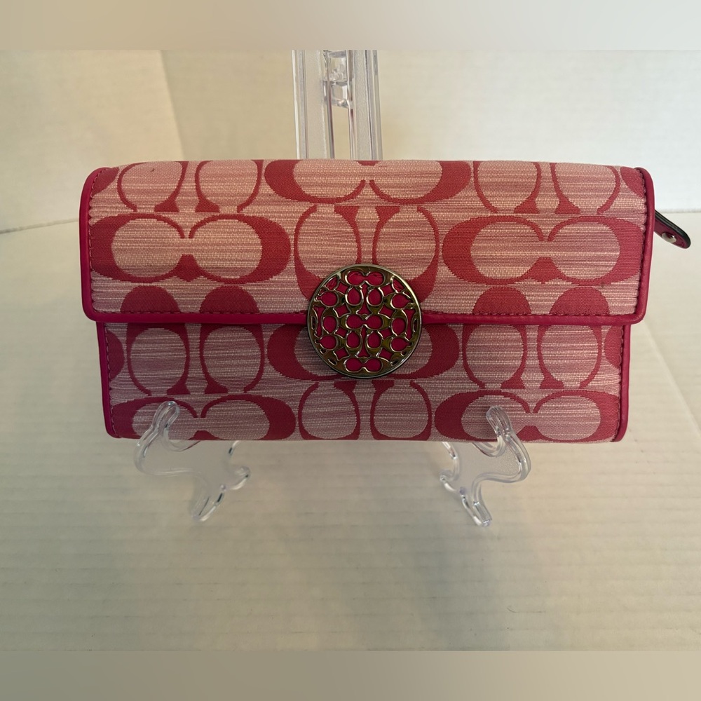 Coach Alexandra pink signature wallet